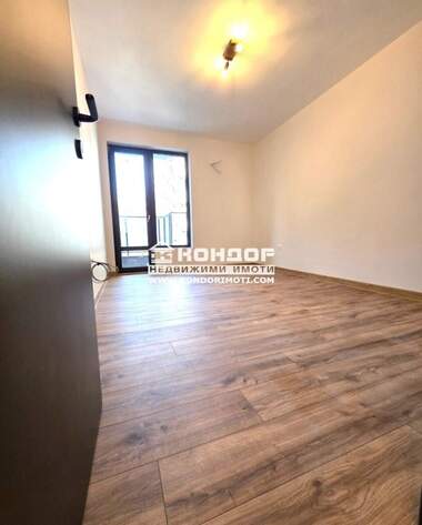 Vânzare - Apartament în Kărșiaka,  Plovdiv
