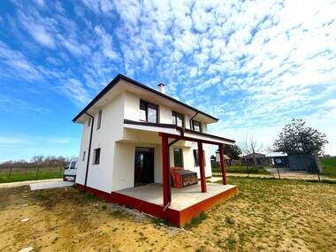 Продажба - Къща в Златитрап,  Пловдив