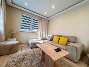 Închiriere - Apartament în Țentăr,  Burgas