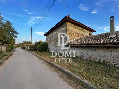 For sale - House in Nikolaevka,  Varna