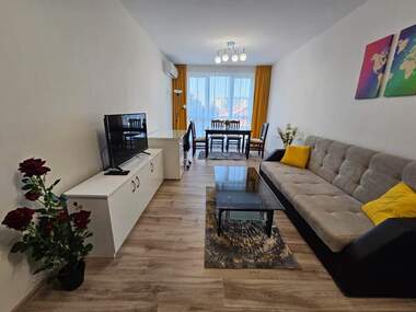 Miete - Wohnung in Mladejki halm,  Plowdiw