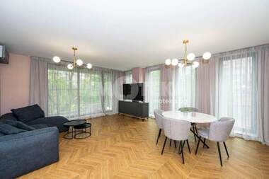 For sale - Apartment in Karshiaka,  Plovdiv