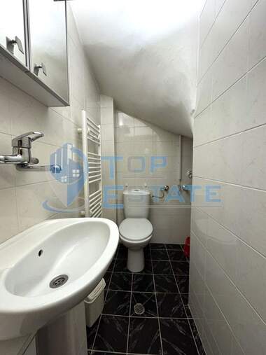 For sale - Apartment in Koliu Ficheto,  Veliko Tarnovo