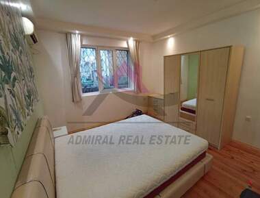 For rent - Apartment in Kolhozen pazar,  Varna