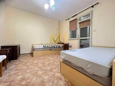 Închiriere - Apartament în Bratia Miladinovi,  Burgas