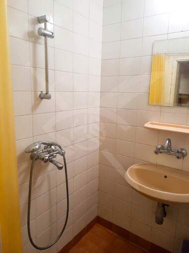 Închiriere - Apartament în Țentăr,  Burgas