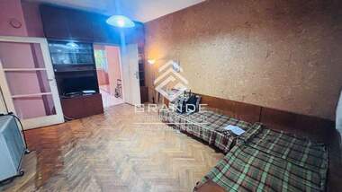 Vânzare - Apartament în Mladejki hălm,  Plovdiv