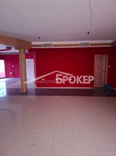 Kira - Dükkan/Ofis/Depo/Güzellik salonu/Yer/Diş ofisi olarak Centar,  Sliven