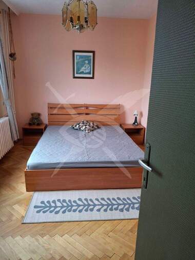 Miete - Wohnung in Mladejki halm,  Plowdiw