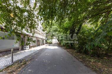 For sale - Office in k.k. Chayka,  Varna