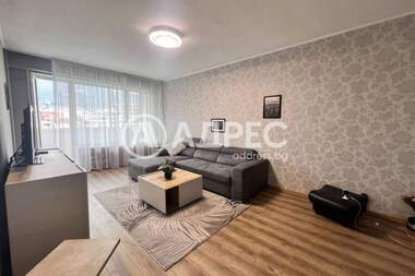 Închiriere - Apartament în Goțe Delceev,  Sofia