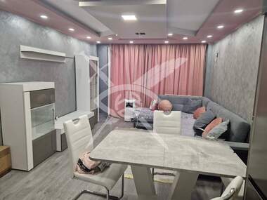 Продажба - Апартамент в Тракия,  Пловдив