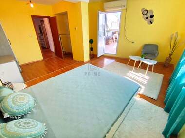 Kira - Apartman olarak Slaveykov,  Burgas
