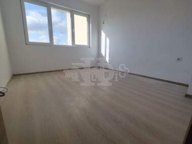For sale - Apartment in Center,  Dobrich