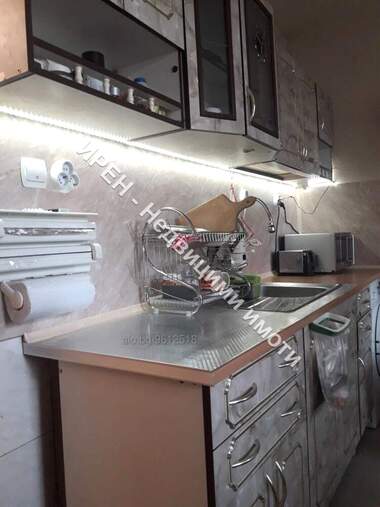 Verkauf - Wohnung in Zentar,  Iambol
