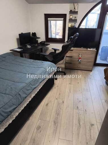 Verkauf - Wohnung in Zentar,  Iambol