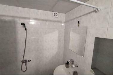 Închiriere - Apartament în Hășove,  Ruse