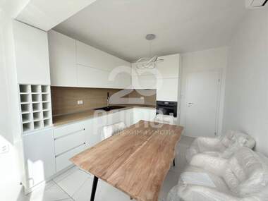 Miete - Wohnung in Banischora,  Sovia