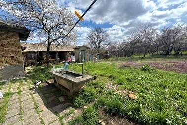 Продажба - Къща в Светлен,  Търговище