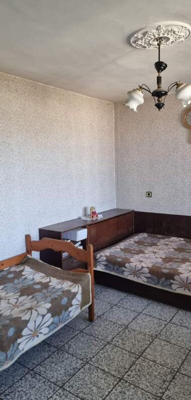 Verkauf - Etage von Haus in Oborishte,  Razgrad