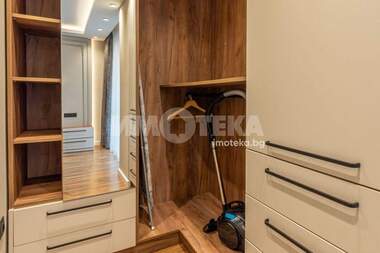 For sale - Apartment in Center,  Varna