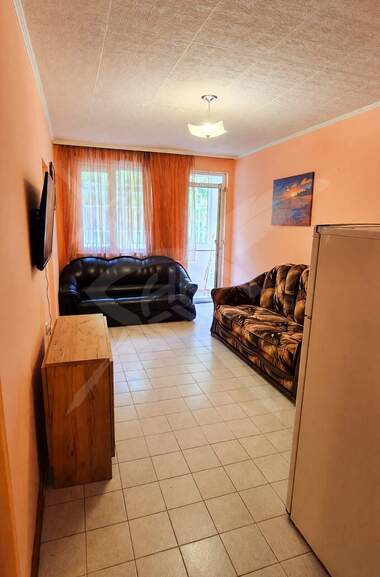 Miete - Wohnung in Wazrajdane,  Burgas