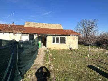 Продажба - Къща в Кубрат,  Разград