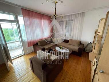 For sale - Floor of a house in Proslav,  Plovdiv