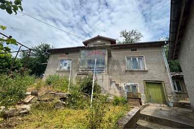 For sale - House in Osmar,  Shumen