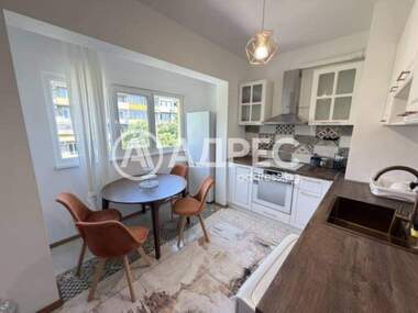 Închiriere - Apartament în k.k. Ceaîka,  Varna