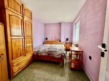 For sale - House in Avtogara,  Dobrich