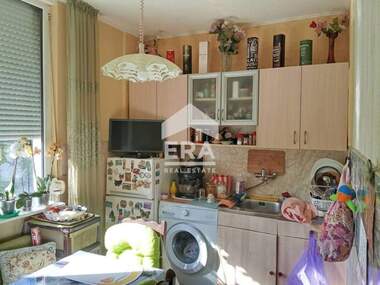 Vânzare - Apartament în Hale,  Iambol