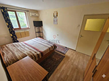For sale - House in Sredna kula,  Ruse