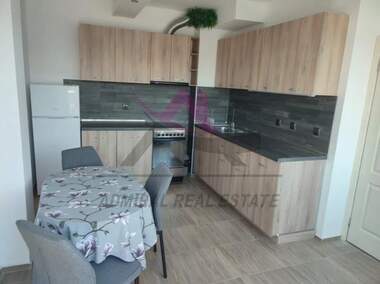 Miete - Wohnung in Kolhozen pazar,  Warna