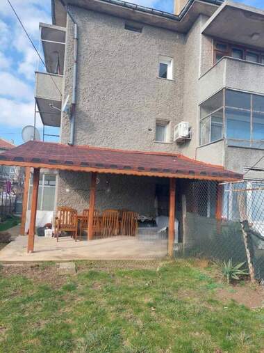 Vânzare - Etaj din casă în Kavarna,  Dobrice