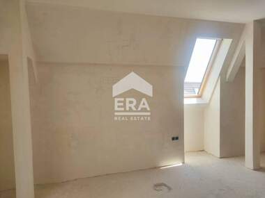 Verkauf - Wohnung in Borowez,  Iambol