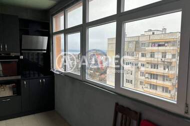 Vânzare - Apartament în Avtogara,  Varna