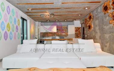 Închiriere - Apartament în Briz,  Varna