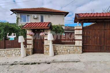 For sale - House in Devnia,  Varna