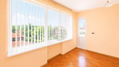 Продажа - Квартира в Здравец,  Русе