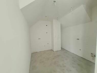 Продажба - Апартамент в Дружба 1,  Хасково