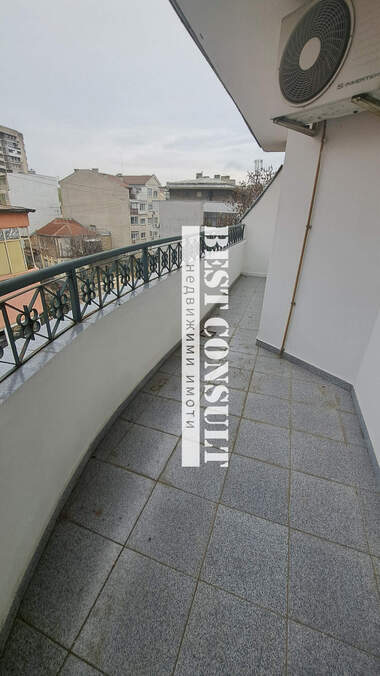 Miete - Wohnung in Center,  Ruse