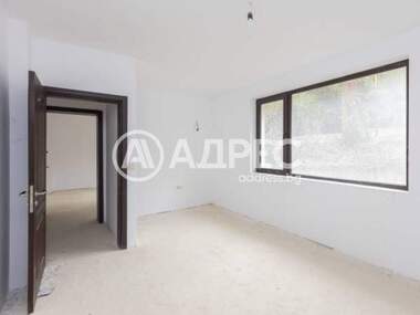 Продажба - Апартамент в Траката,  Варна