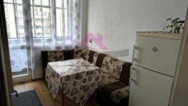 Închiriere - Apartament în Ceaîka,  Varna