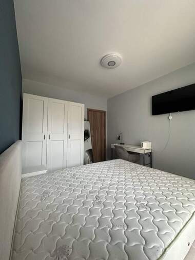 Închiriere - Apartament în Izgrev,  Burgas