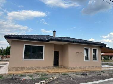 Vânzare - Casă în Sirakovo,  Haskovo