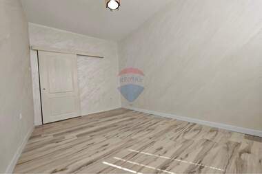 Продажа - Квартира в Дружба 2,  Русе