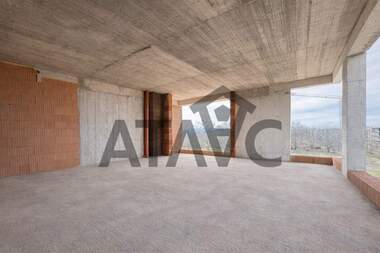 Vânzare - Apartament în Kărșiaka,  Plovdiv