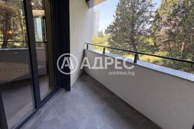 Ενοίκιο - Διαμέρισμα σε Бриз,  Варна