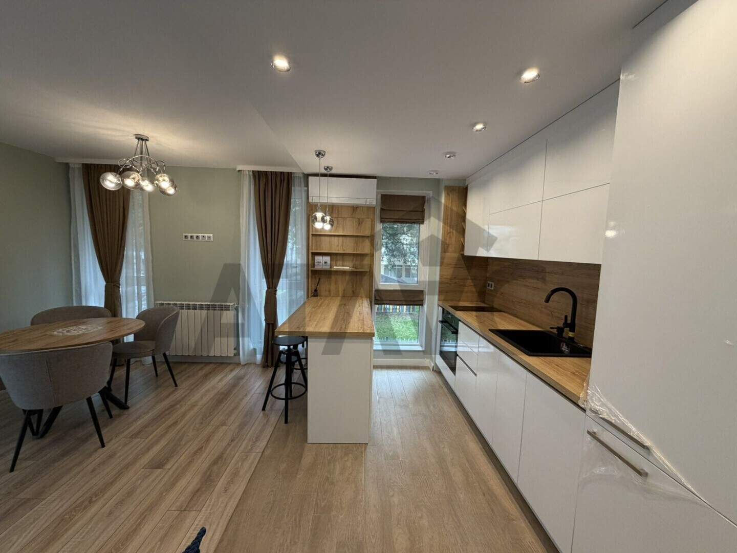 Cu trei camere Apartament în Center, Plovdiv – fotografia 3